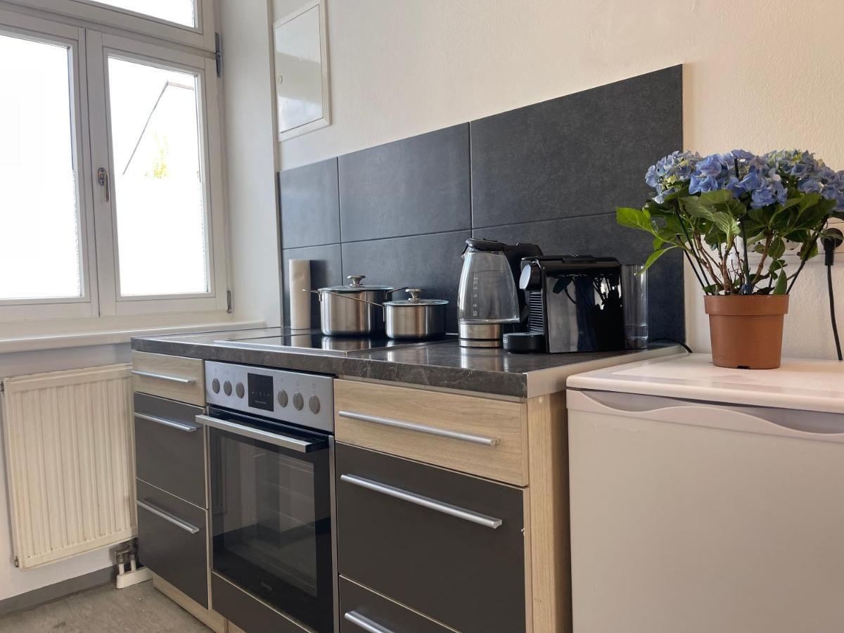 Peaceful Apartment For 4 Вена Экстерьер фото